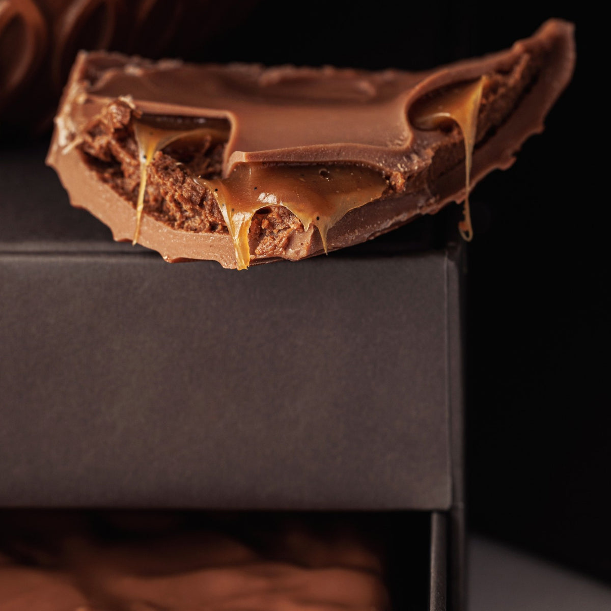 Harry Lowes - Filled Milk Chocolate Easter Egg