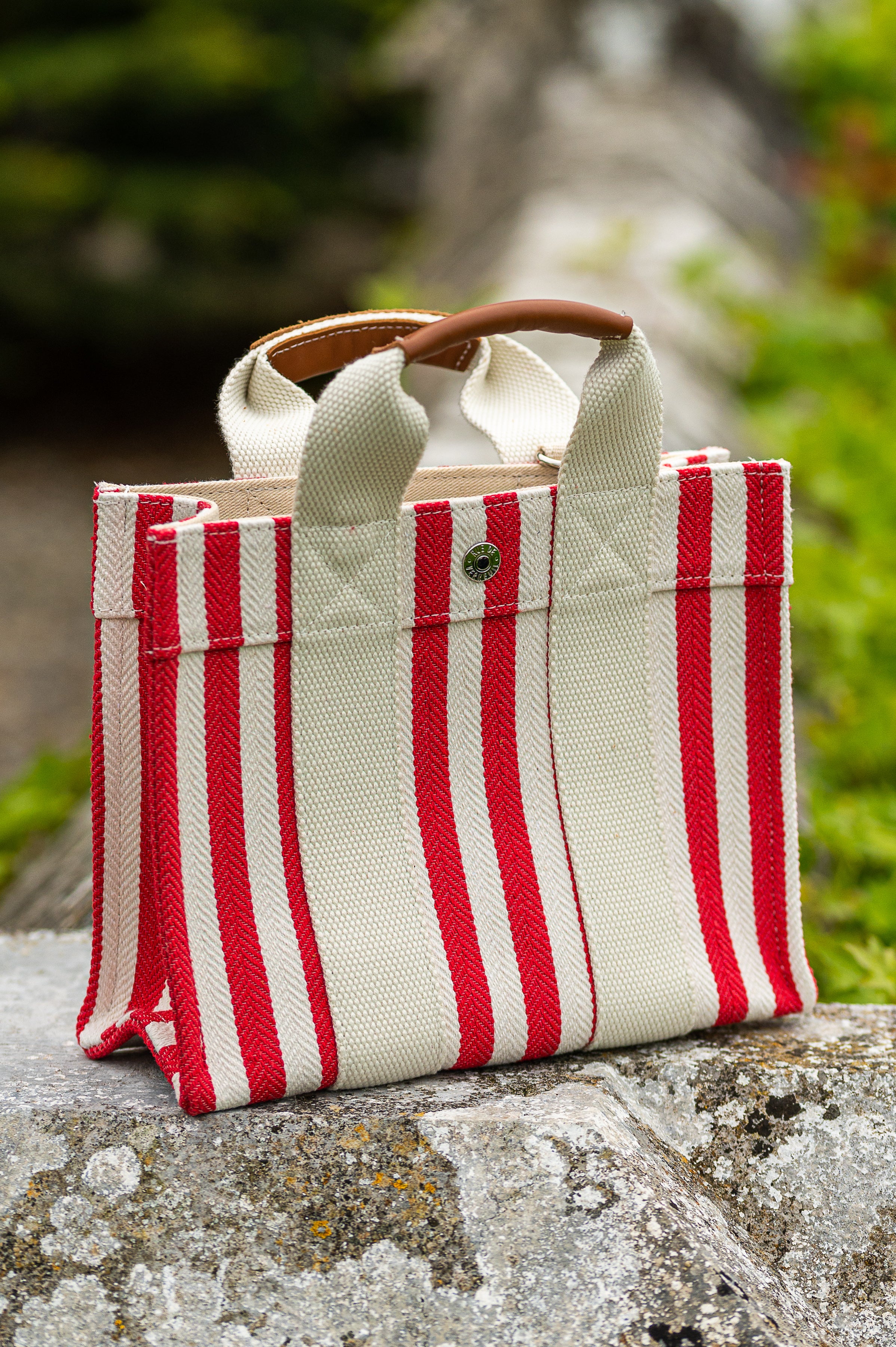 Striped on sale canvas bag