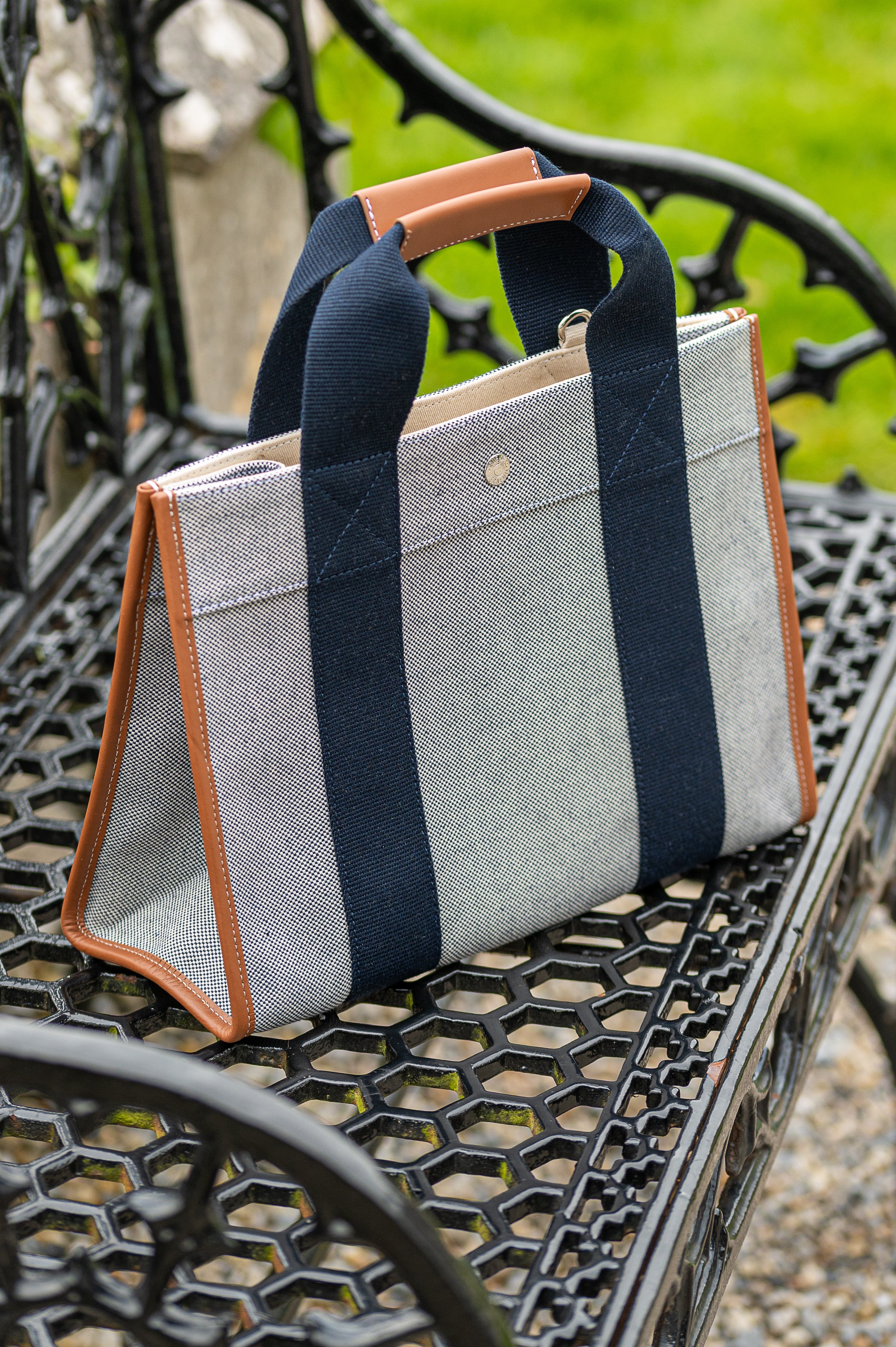 Rue de Verneuil Traveller Bag - Adare Manor