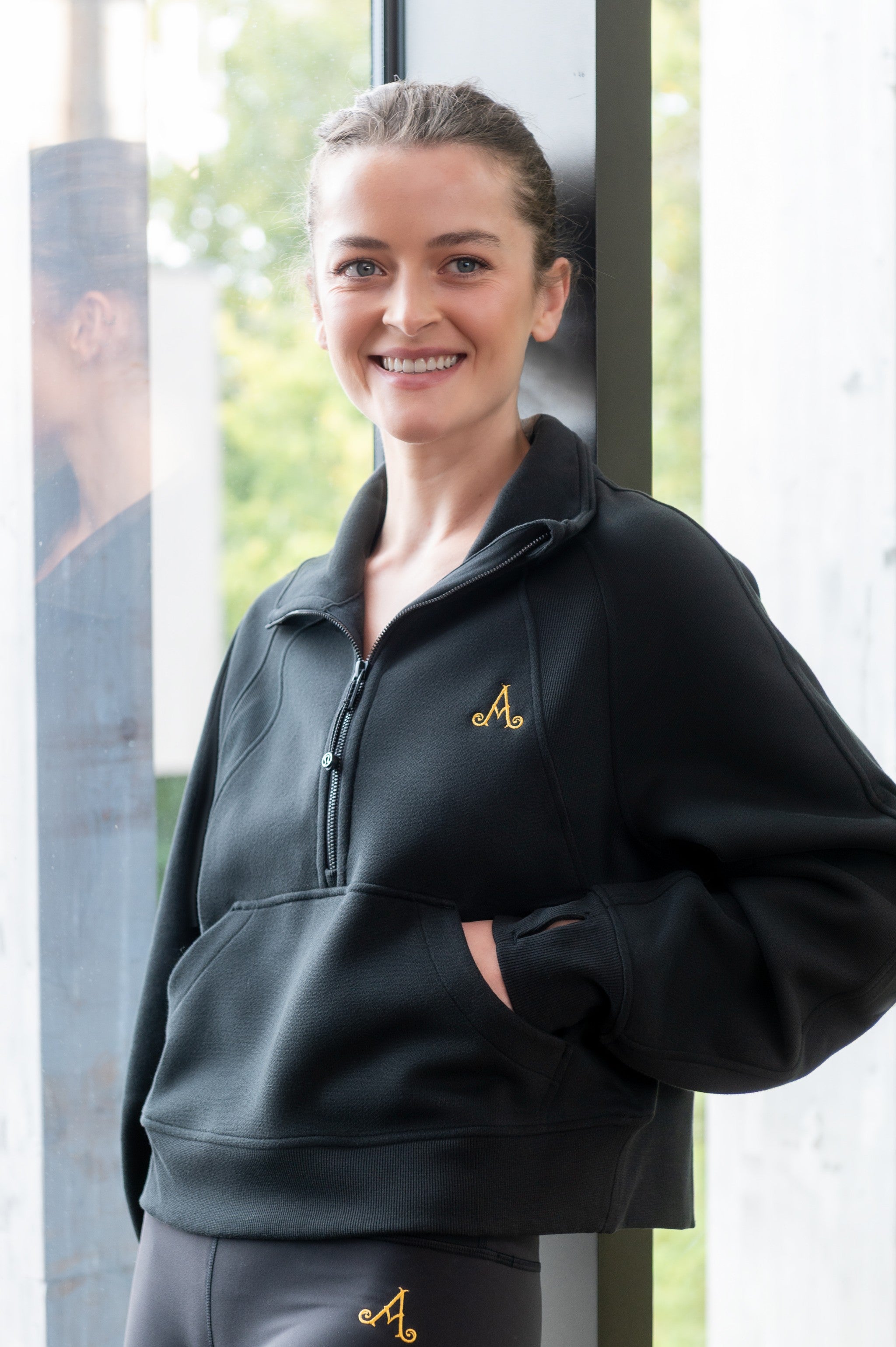 lululemon - Adare Manor Scuba Half Zip Hoodie Black